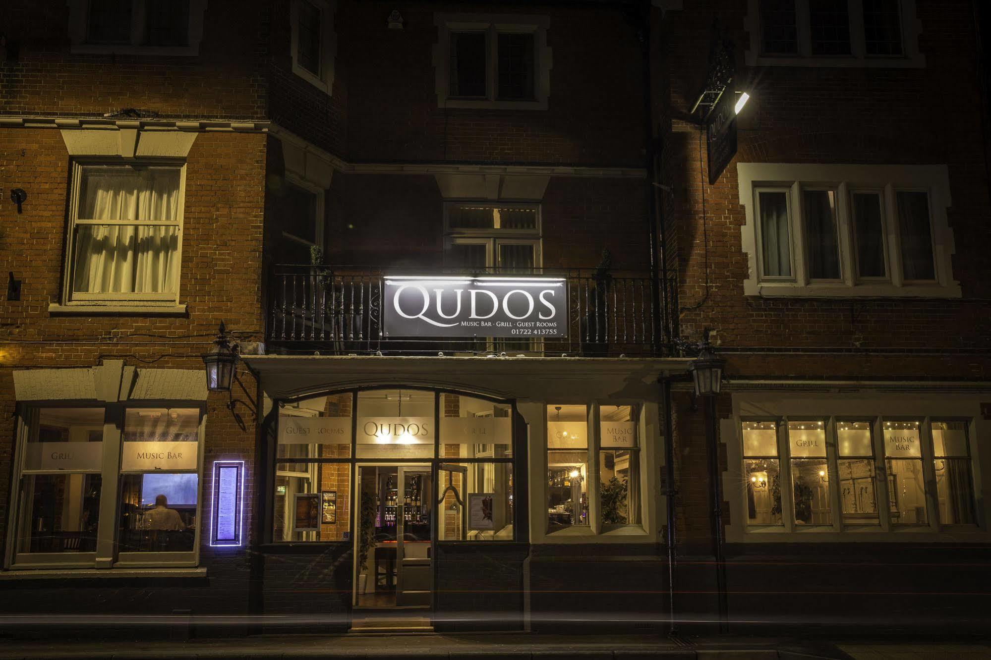 Qudos 호텔 솔즈베리 외부 사진